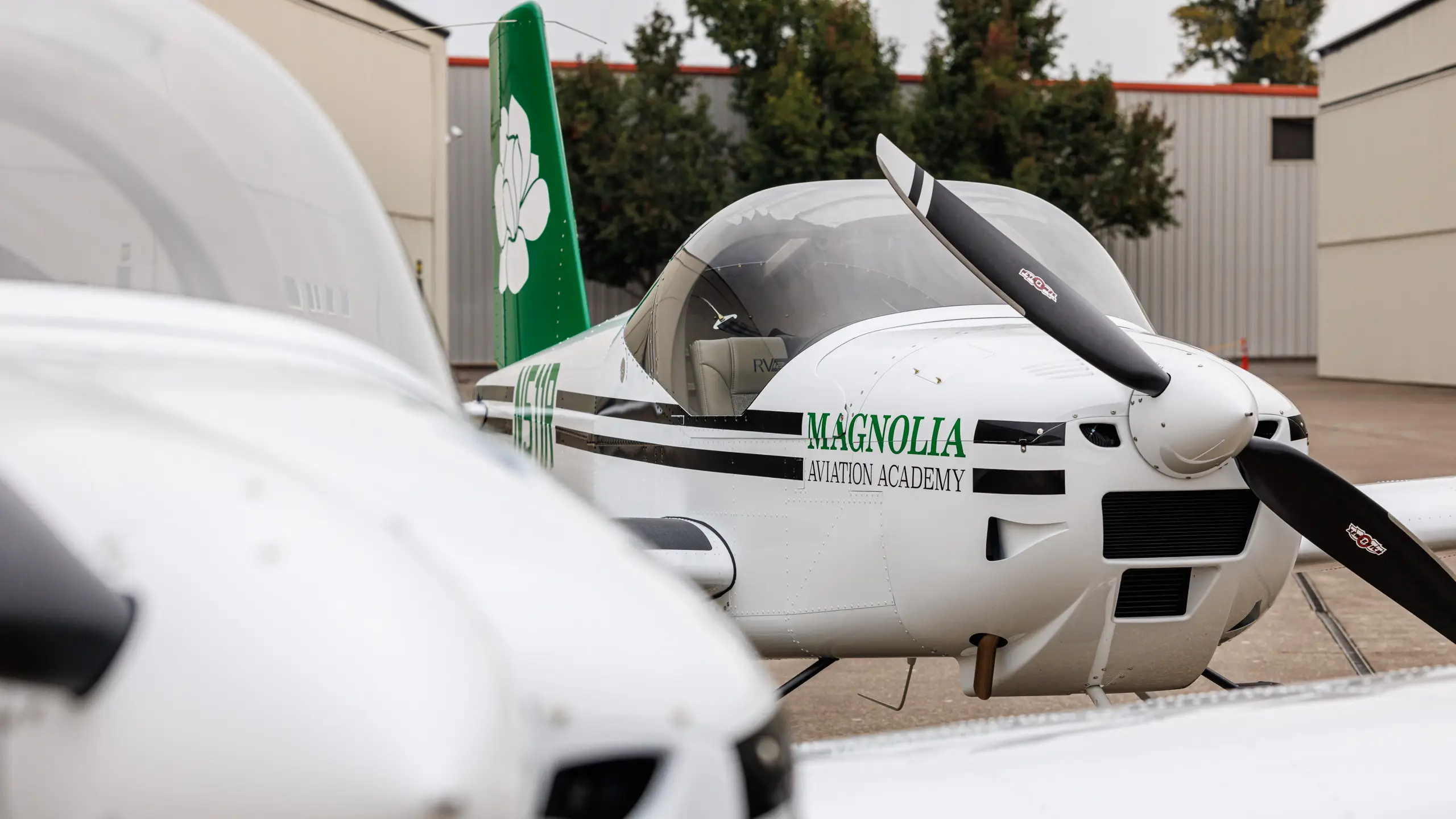 Magnolia Aviation Academy RV-12iS aircraft close view